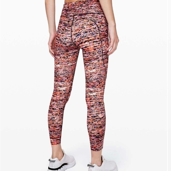 Lululemon Fast and Free Tight II 25" *nulux flash pleat orange multi - Picture 2 of 13